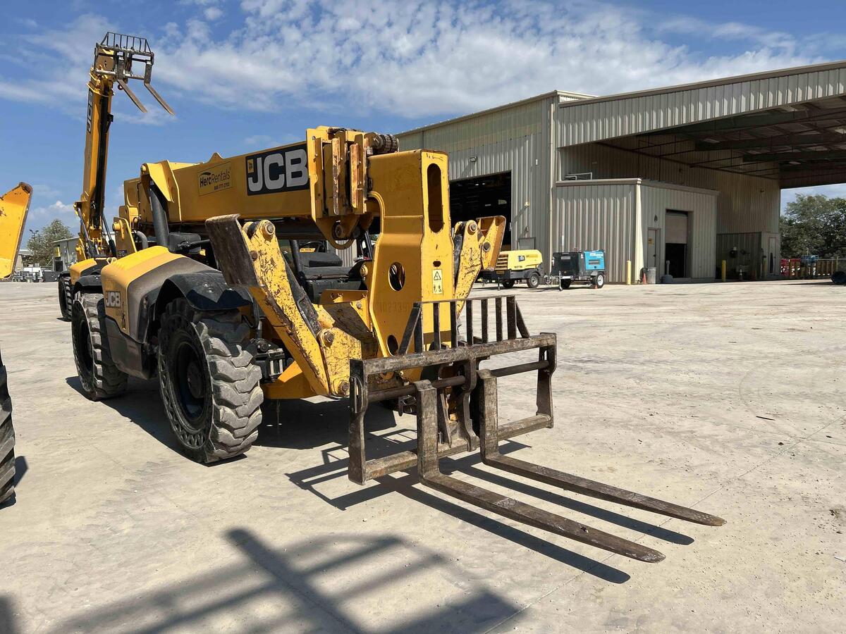 2018 JCB 510-56-1