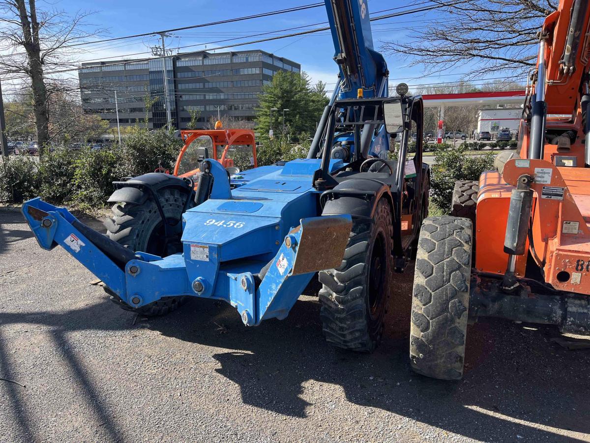 2018 Genie GTH-1056