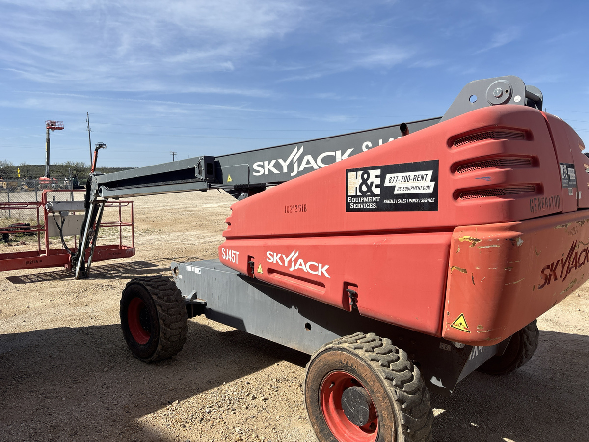 2017 Skyjack SJ45 T