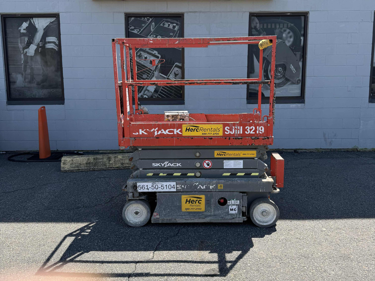 2019 Skyjack SJ3219