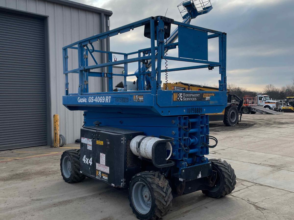 2016 Genie GS-4069 RT