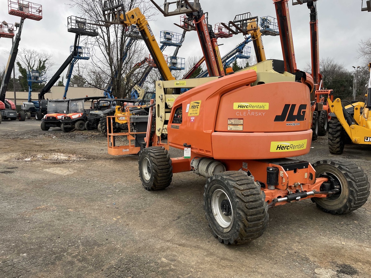 2018 JLG 450AJ-2