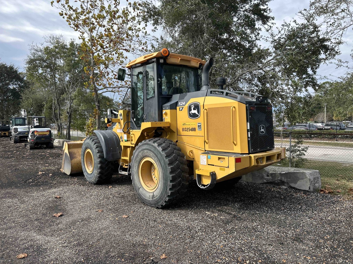 2021 John Deere 524 P-3