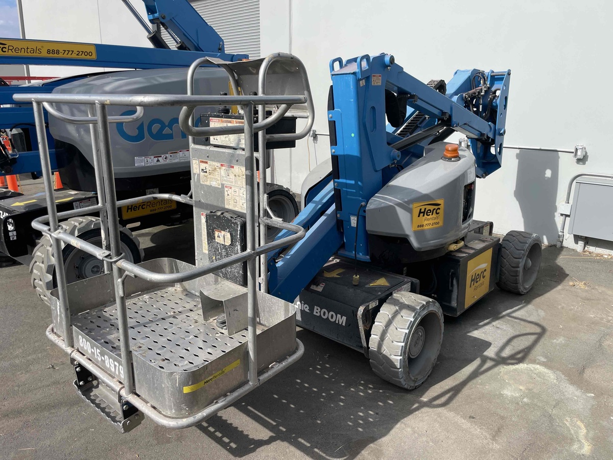 2017 Genie Z-33/18-3