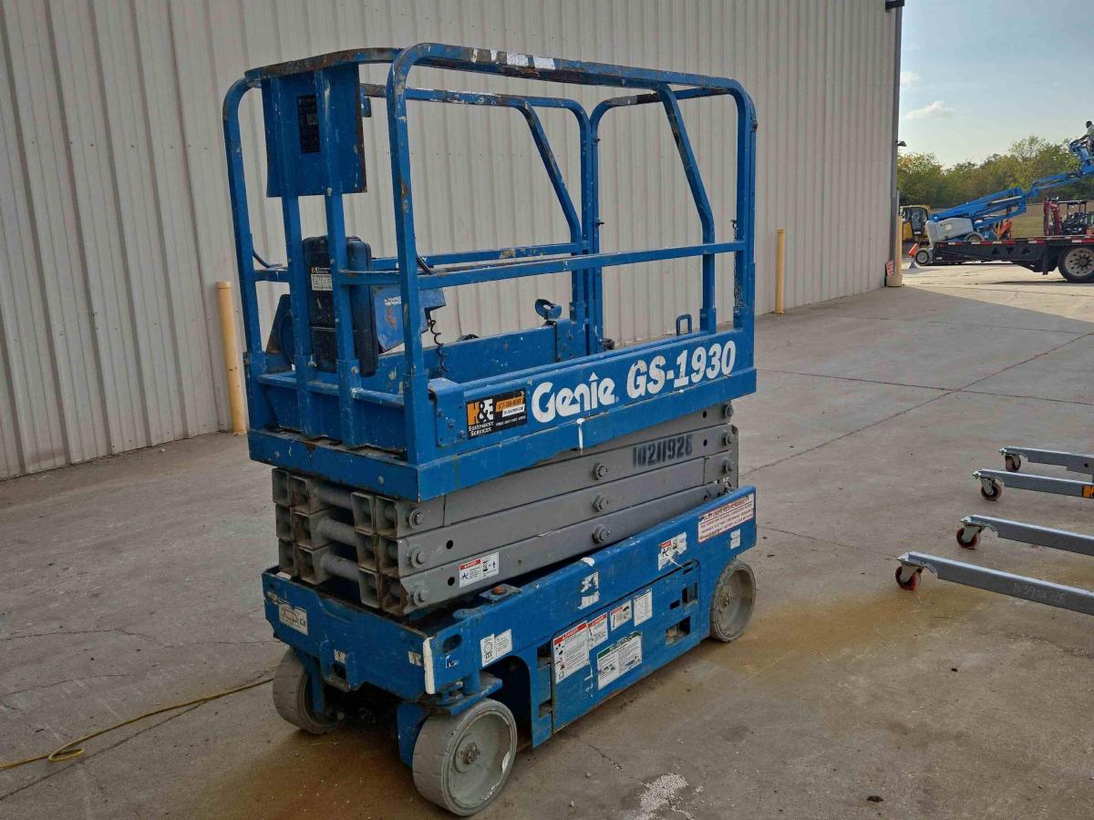 2017 Genie GS-1930