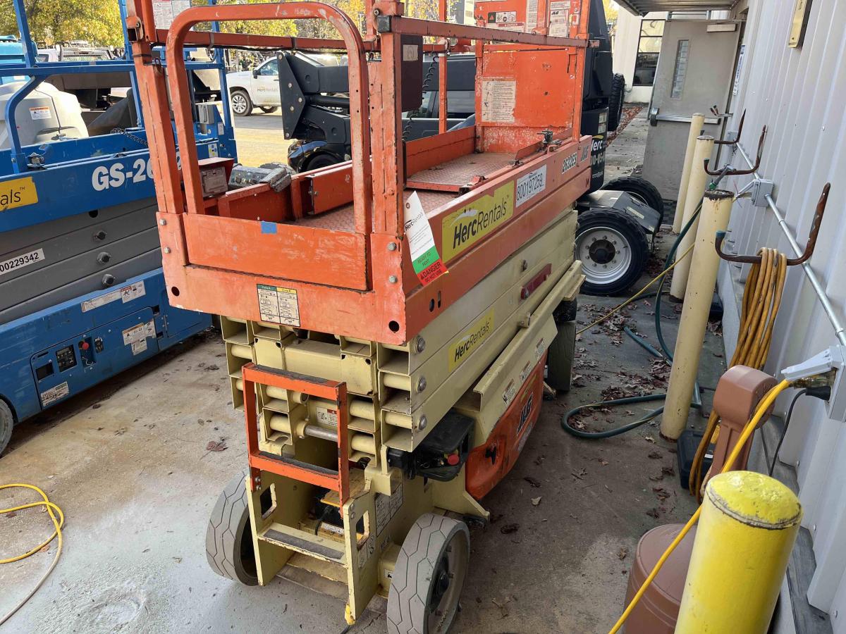 2018 JLG 2632ES-2
