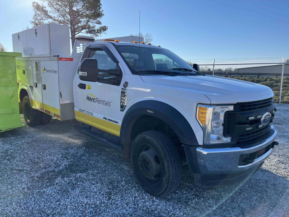 2017 Ford F550