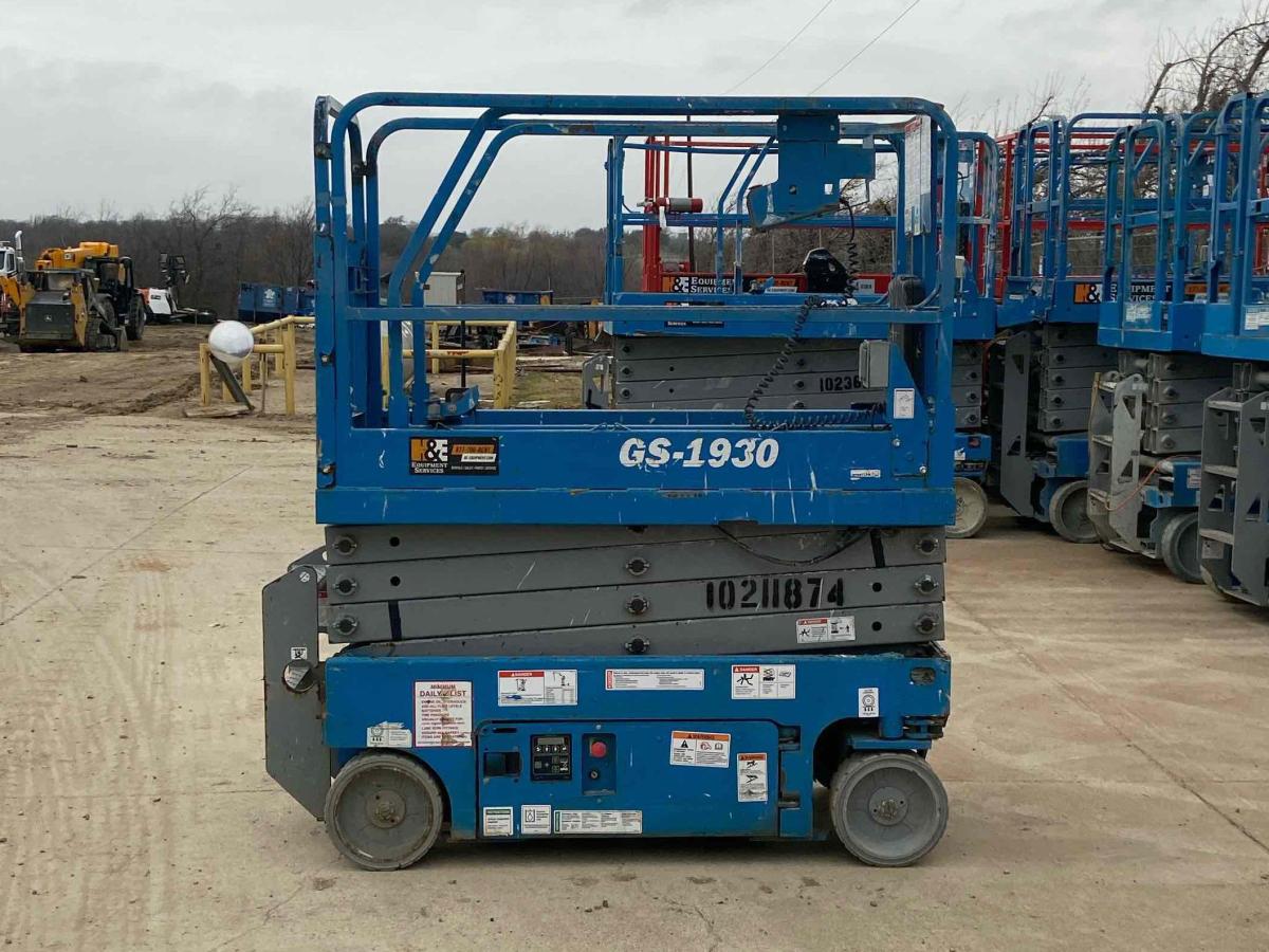 2017 Genie GS-1930-4