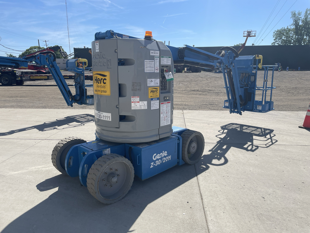 2017 Genie Z-30/20N RJ-3