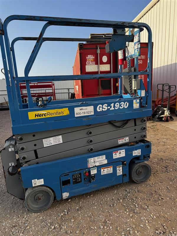2018 Genie GS-1930