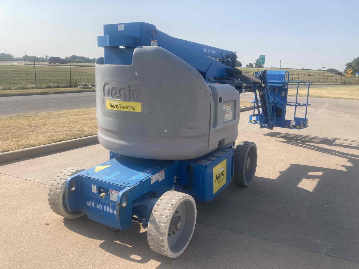 2013 Genie Z-40/23 N