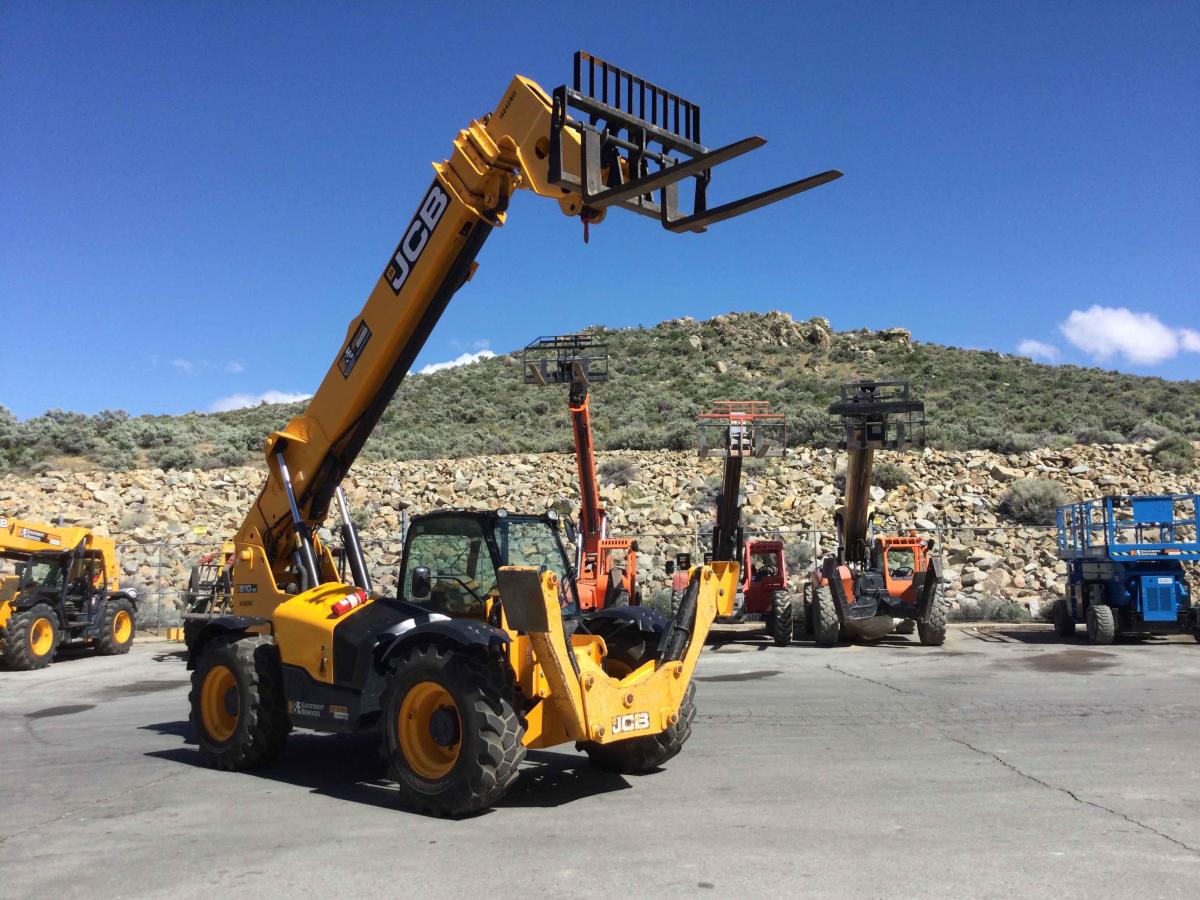 2018 JCB 510-56