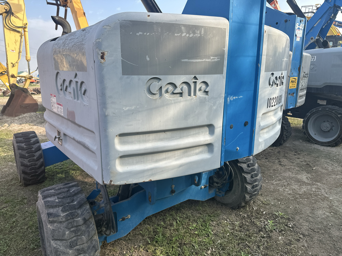2017 Genie S-40-4