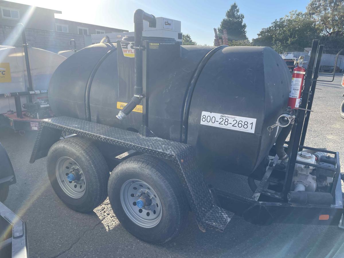 2020 Wylie EXP-800-S (Water Trailer 800 Gal)