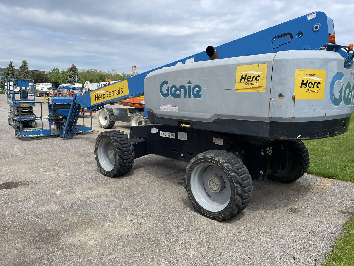 2018 Genie S-65