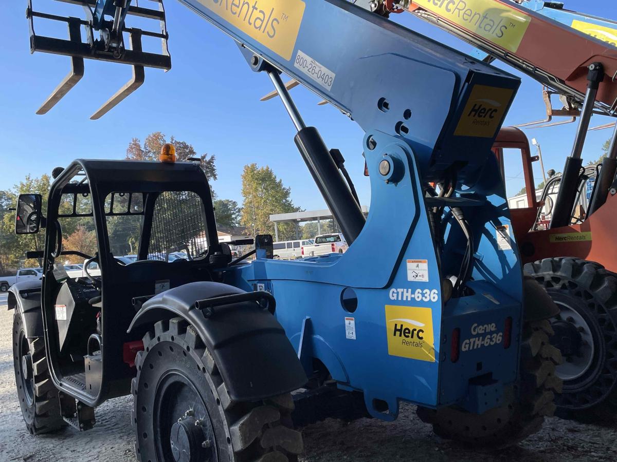 2019 Genie GTH-636