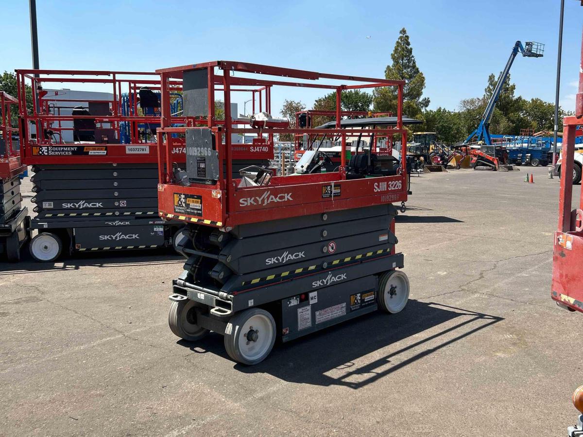 2016 Skyjack SJ3226