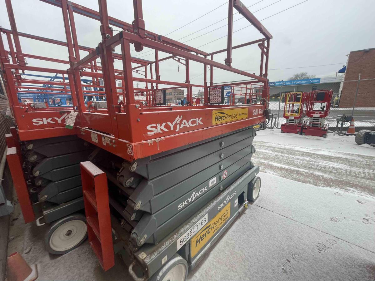 2018 Skyjack SJ4740