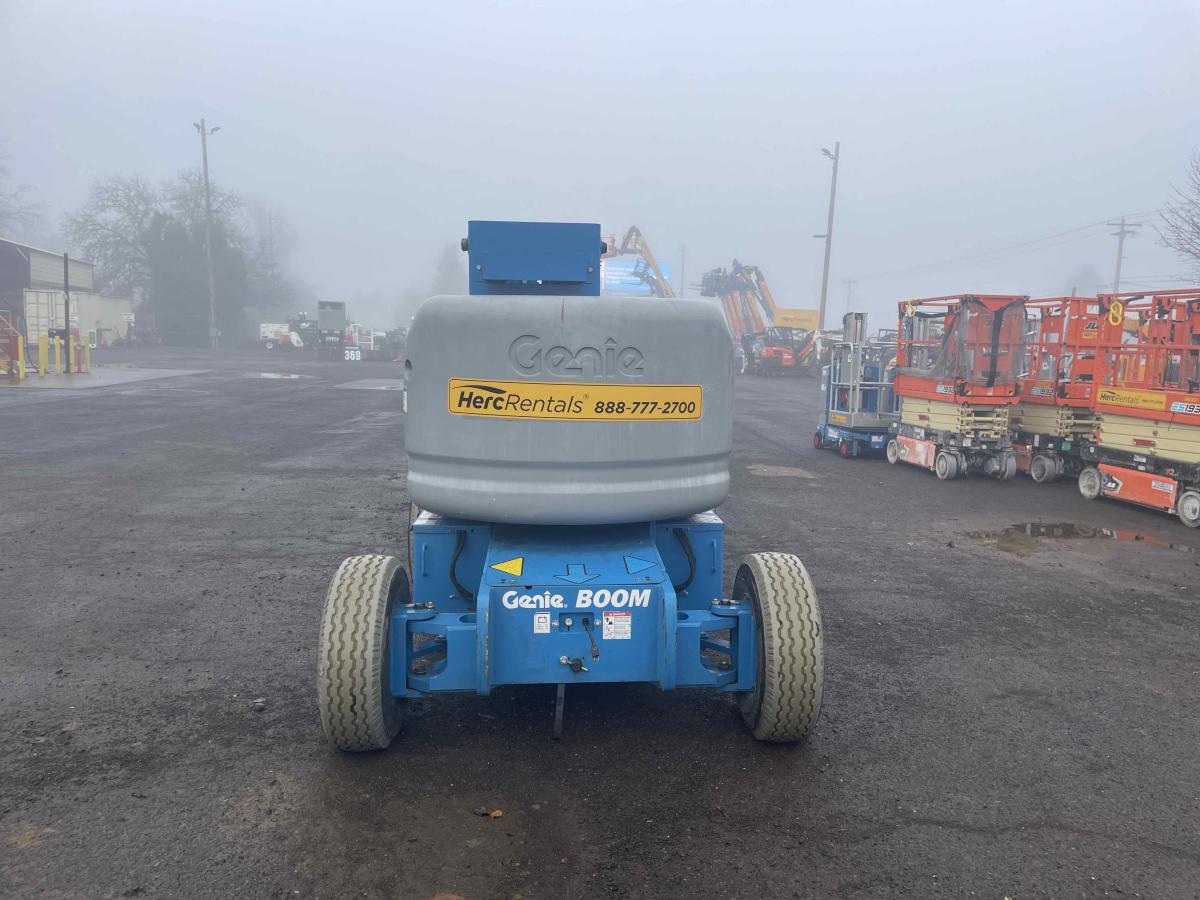 2017 Genie Z-45/25
