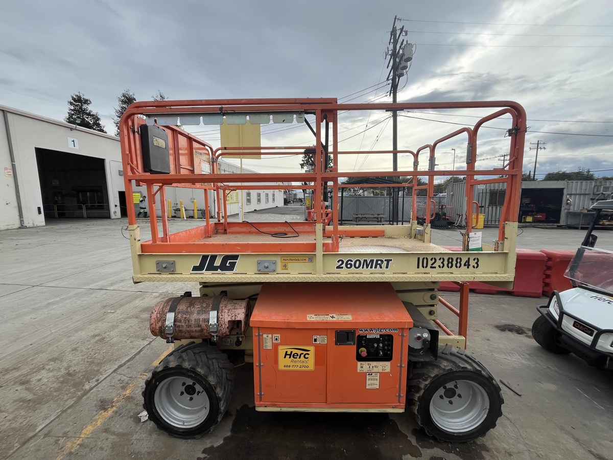 2018 JLG 260MRT