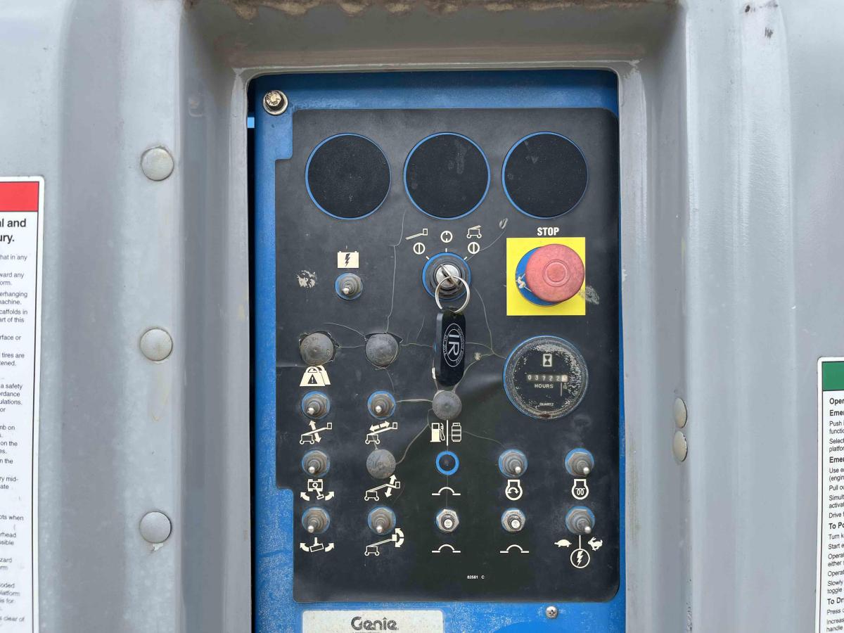 2013 Genie S-40