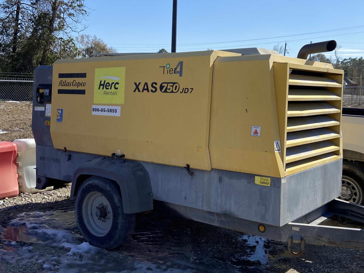 2015 Atlas Copco XAS 750