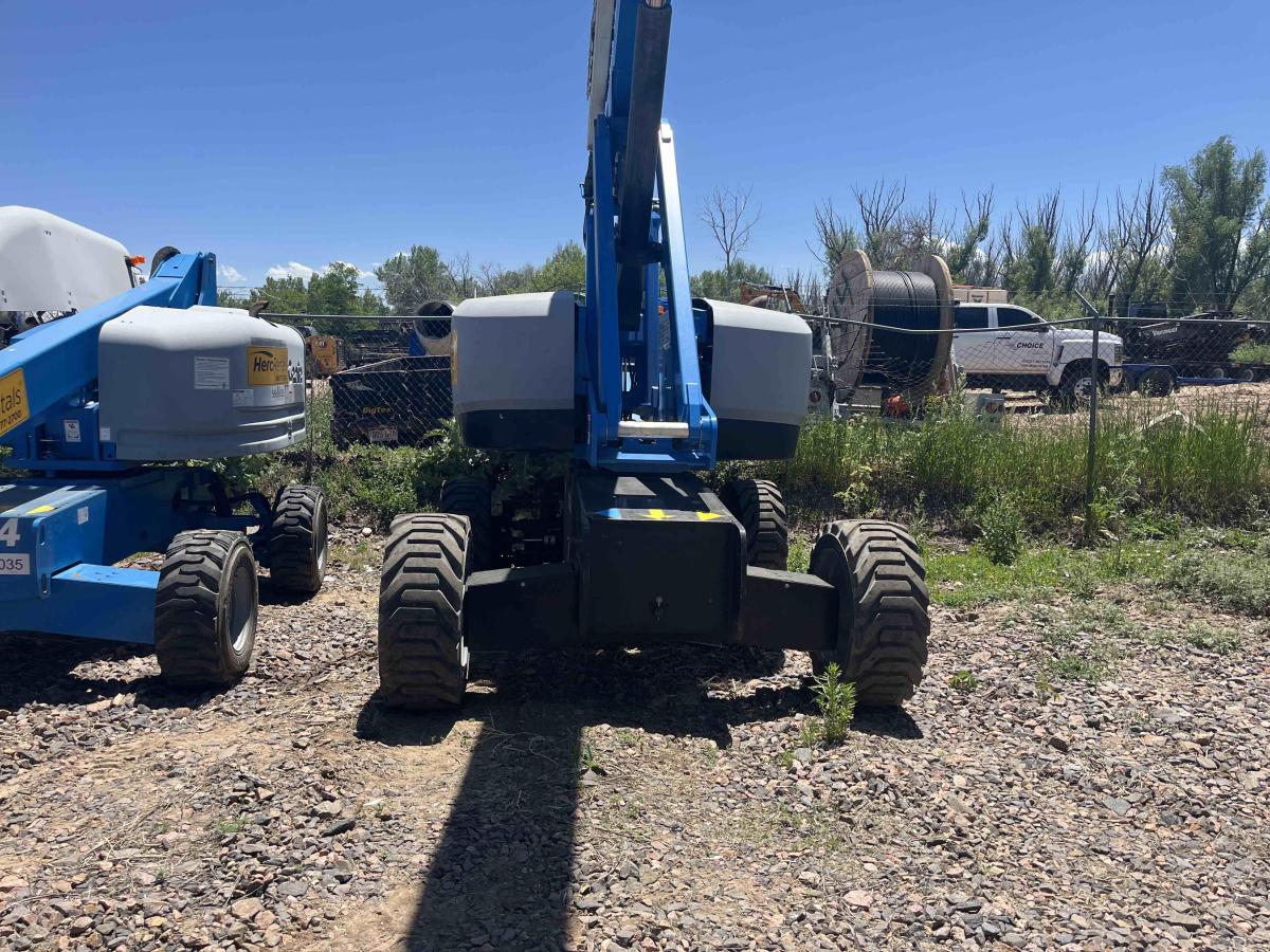 2019 Genie S-60XC