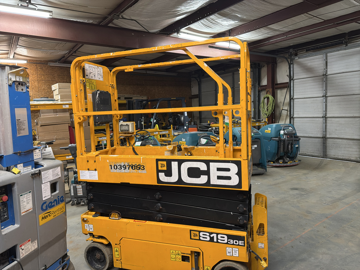 2022 JCB S1930E