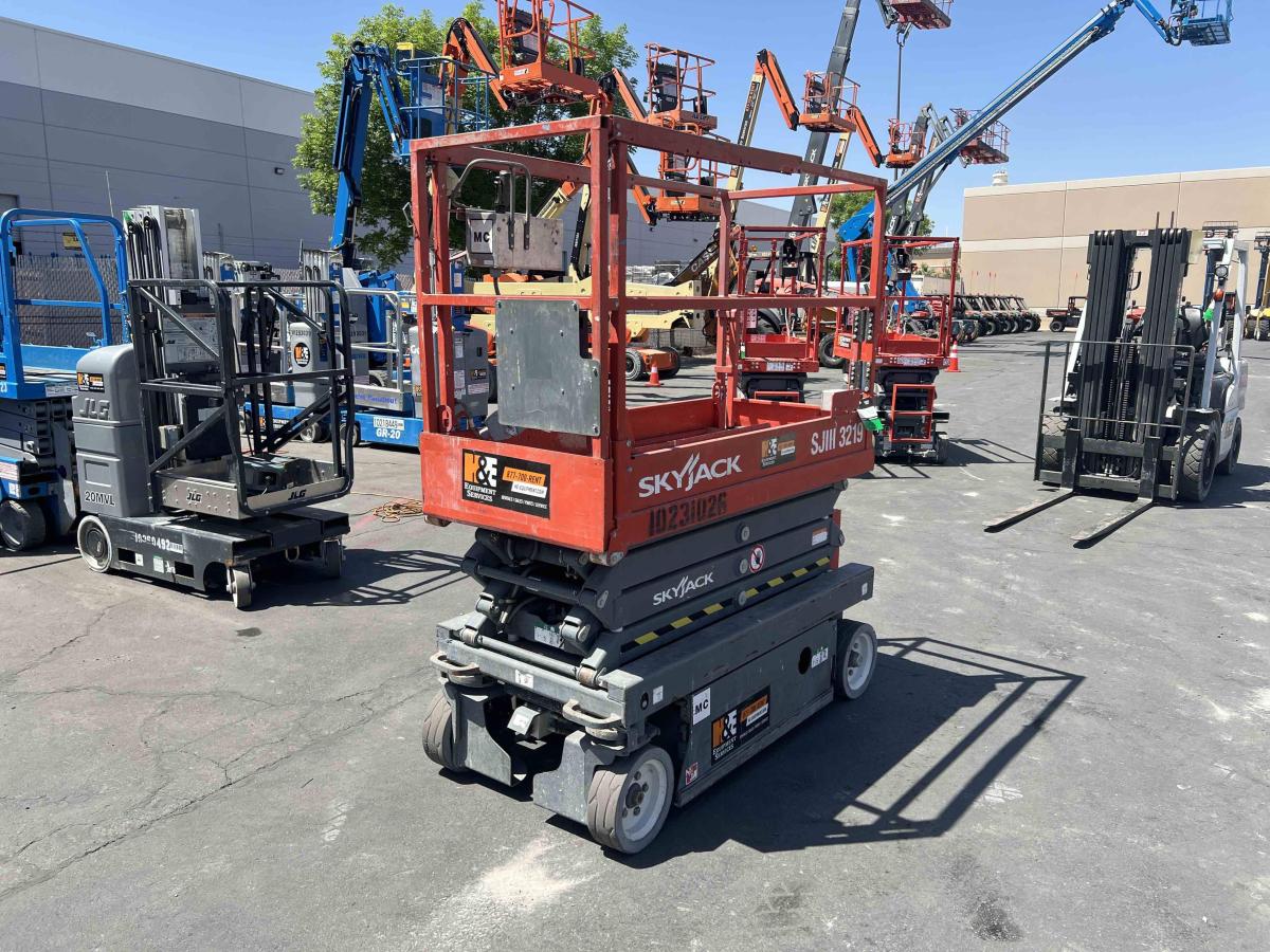 2017 Skyjack SJ3219