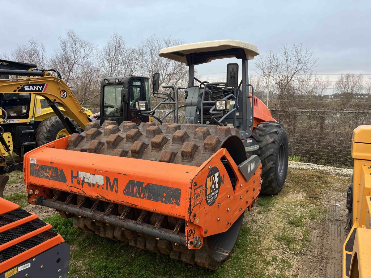 2019 Hamm H10iP