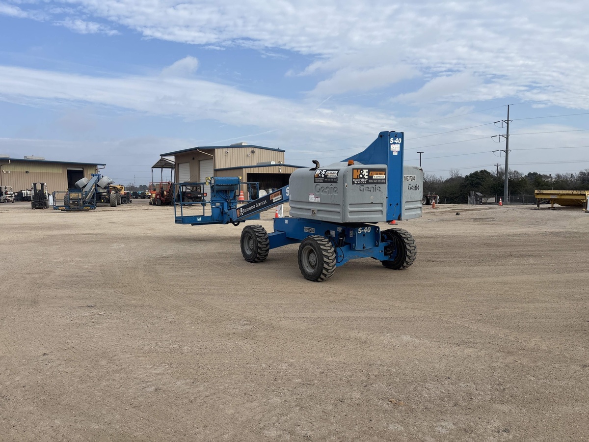 2018 Genie S-40-4