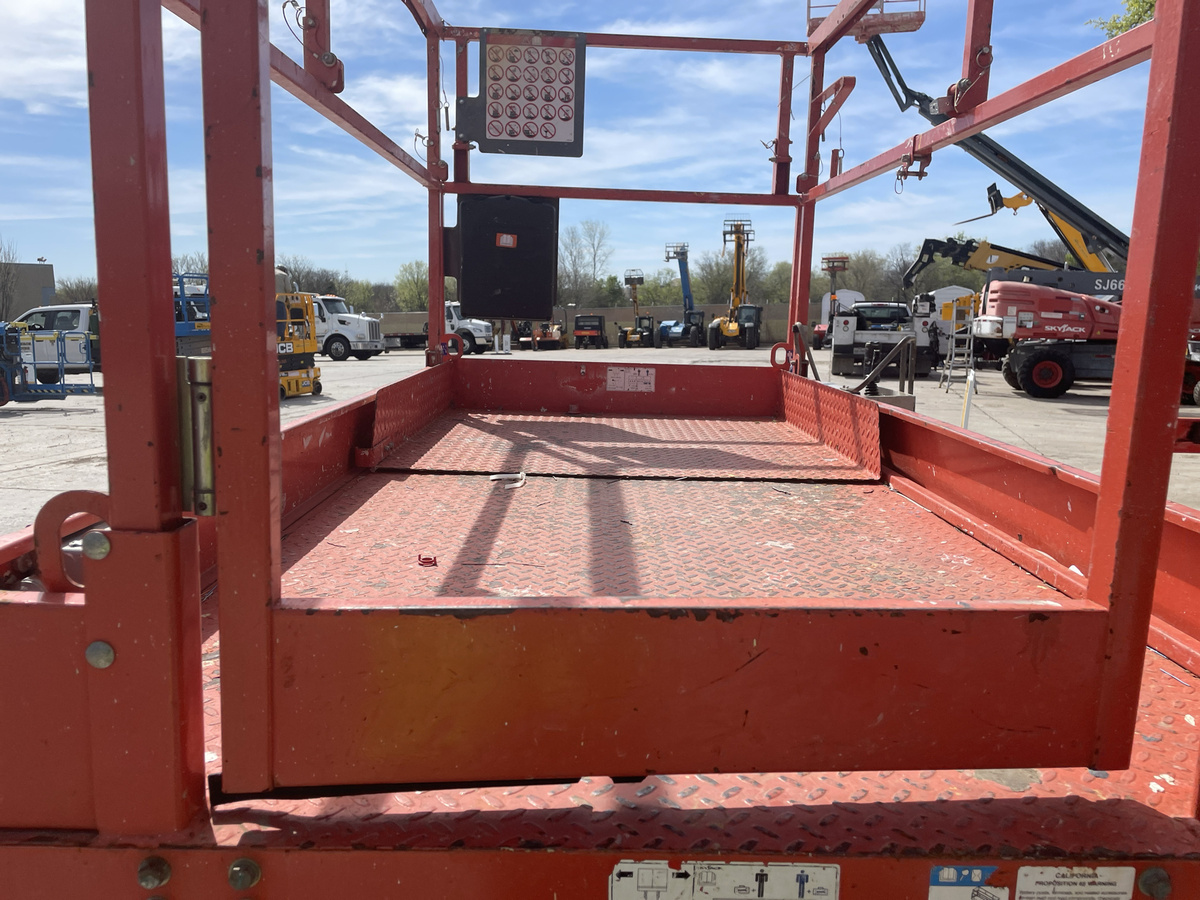2018 Skyjack SJ4740-5
