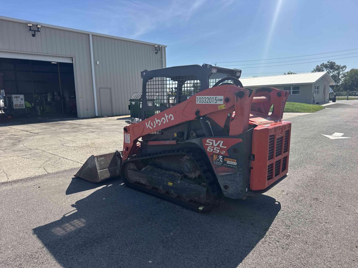 2021 Kubota SVL65-2-3