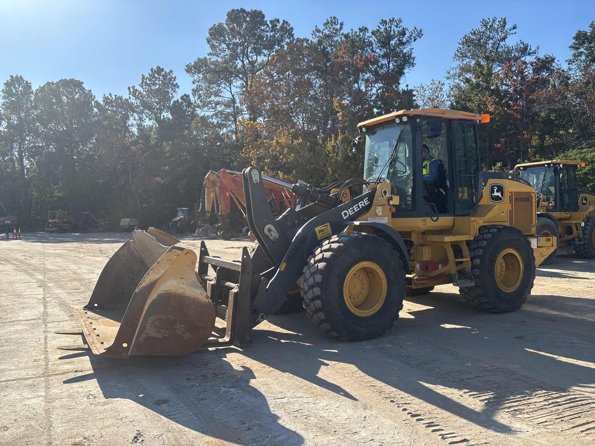 2021 John Deere 524 P-2