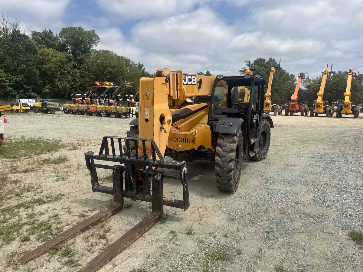 2018 JCB 509-42-1