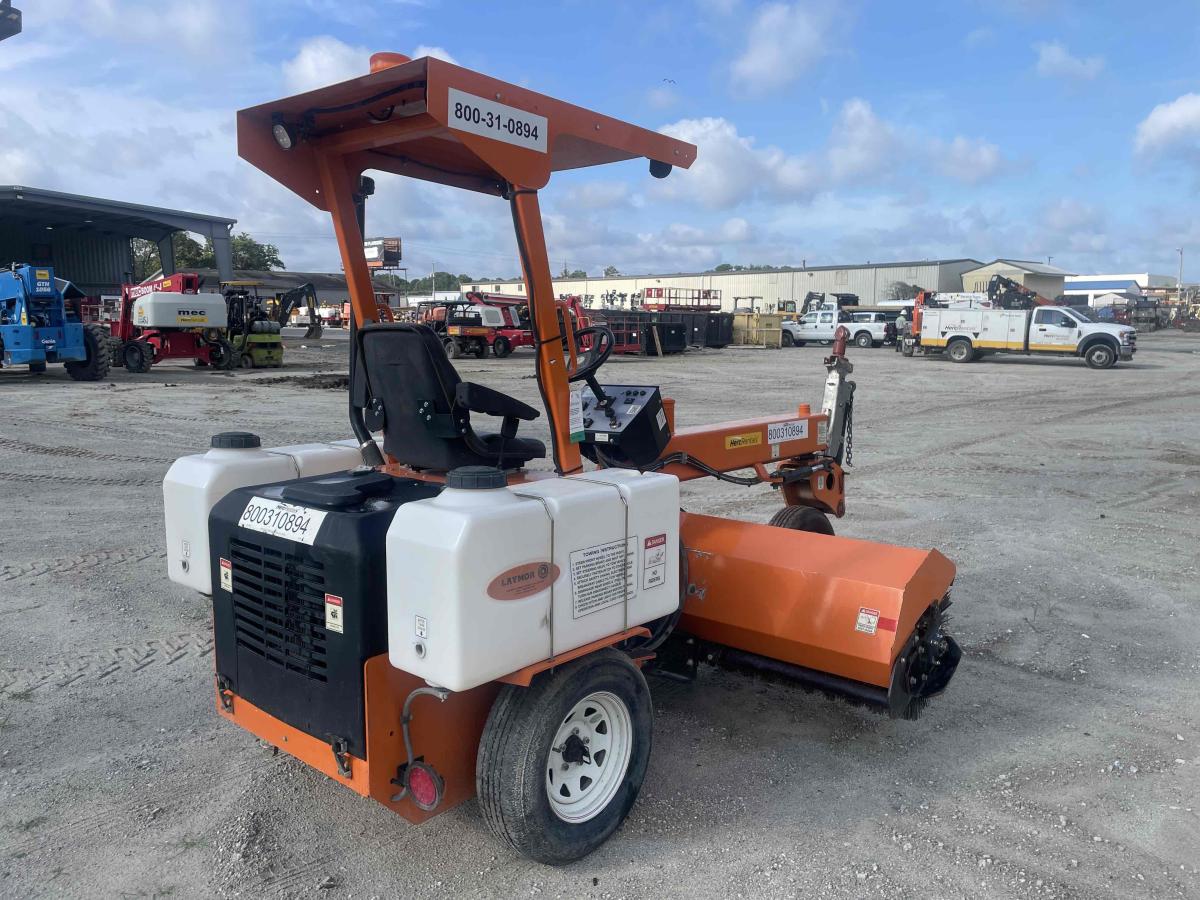 2020 LayMor SM300-4