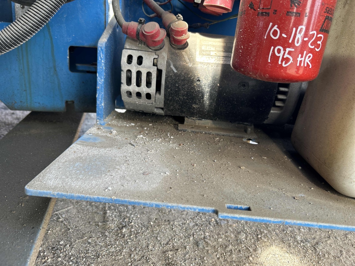 2018 Genie GS-3246-9