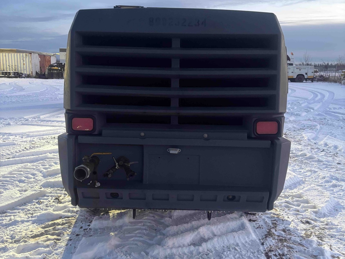 2018 Atlas Copco XATS400T4F-3