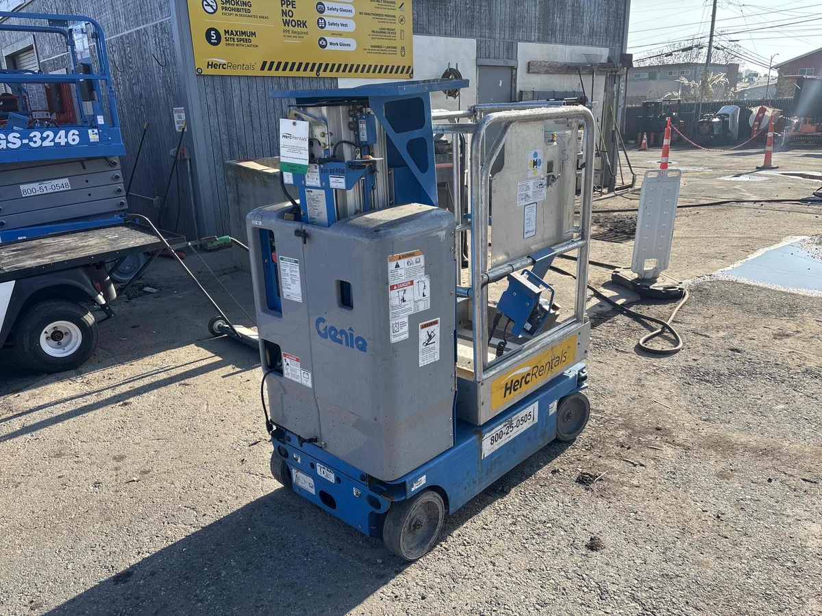 2019 Genie GR-12-4