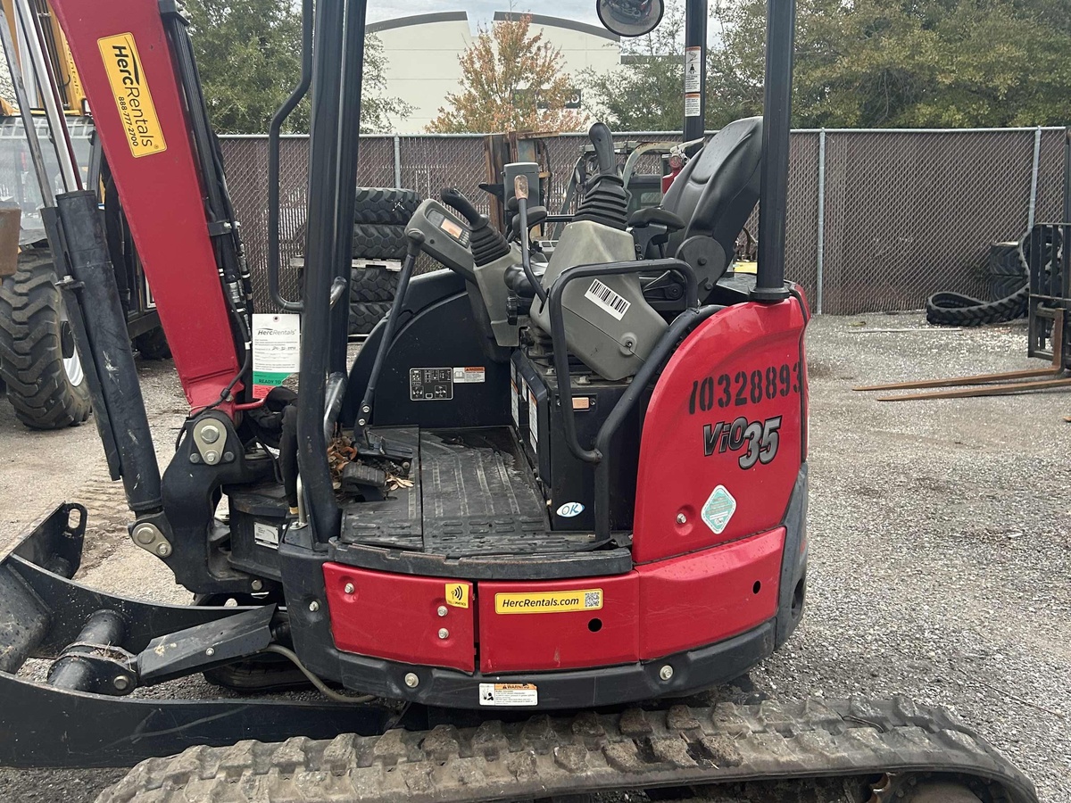 2021 Yanmar ViO35-4