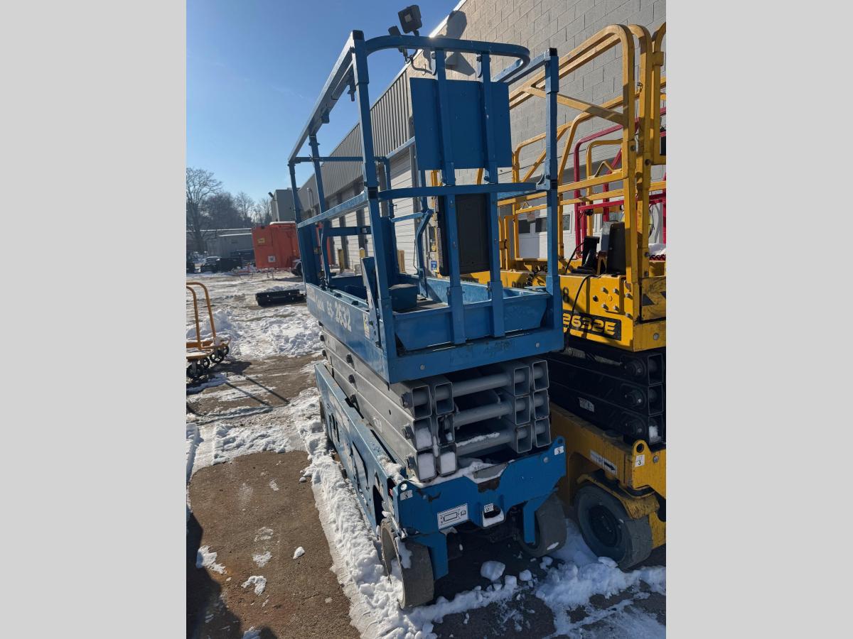 2017 Genie GS-2632