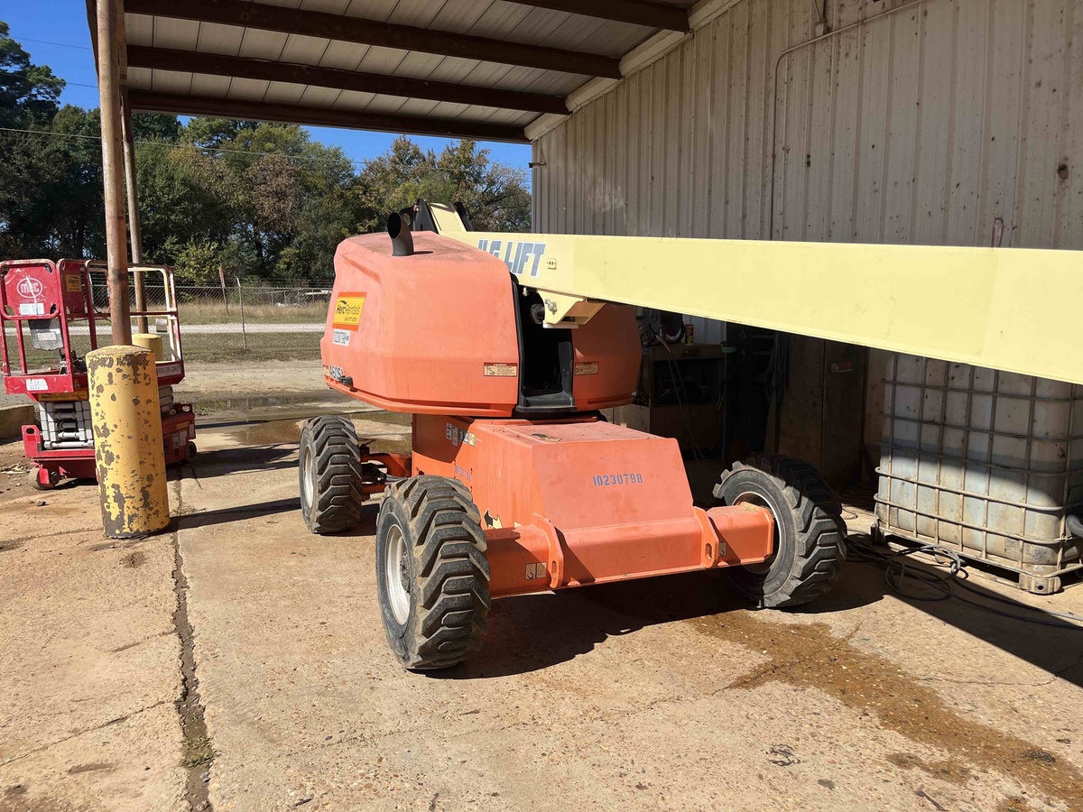 2017 JLG 460SJ-3