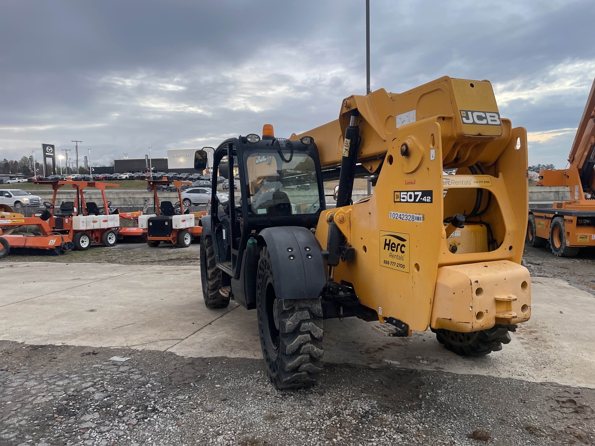 2018 JCB 507-42-4