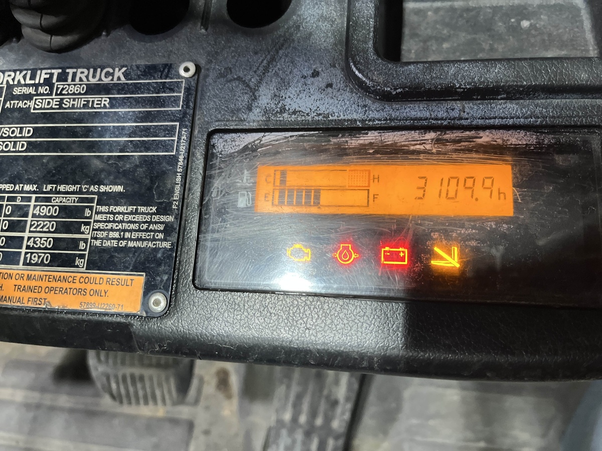 2017 Toyota 8FGU30-5