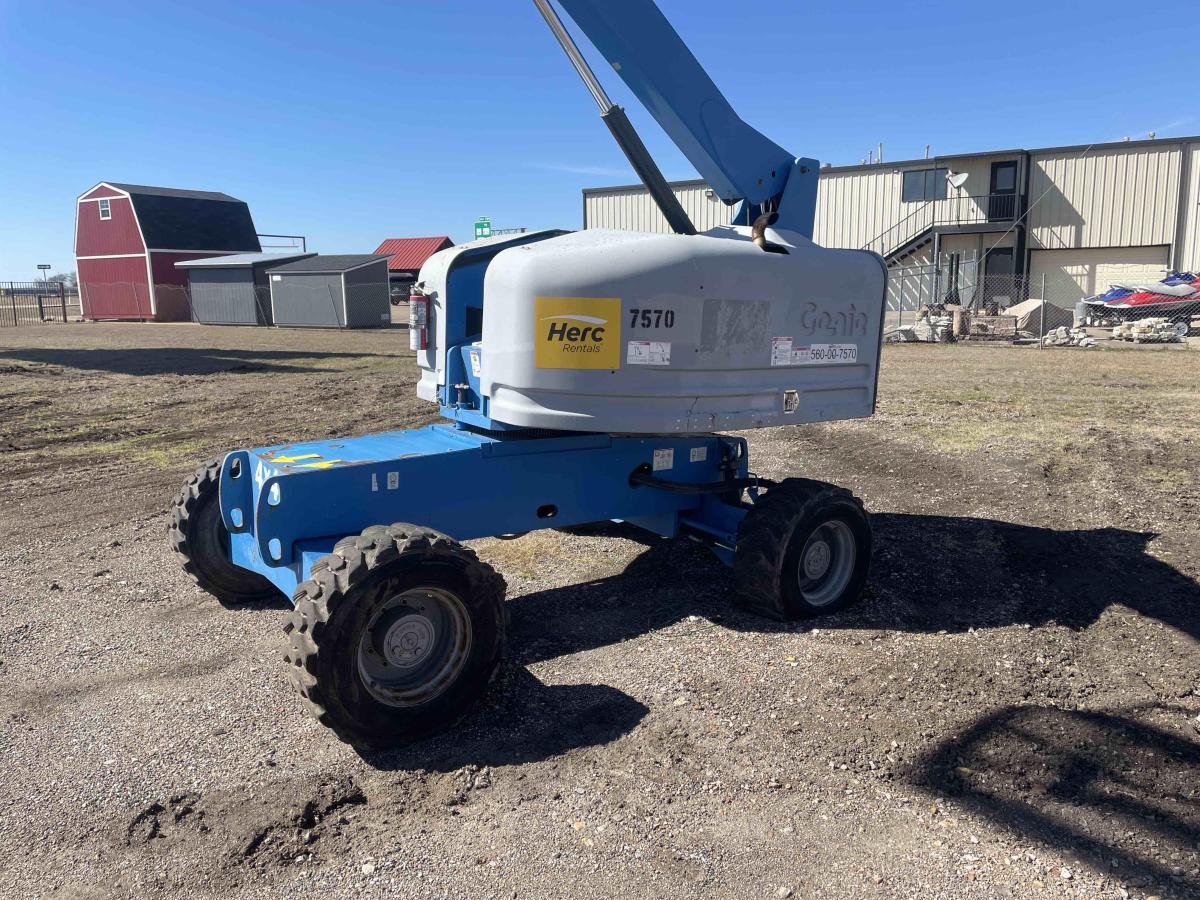 2015 Genie S-40