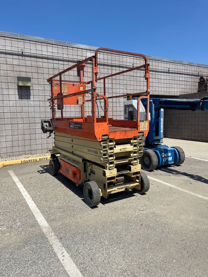 2016 JLG 3246ES-2