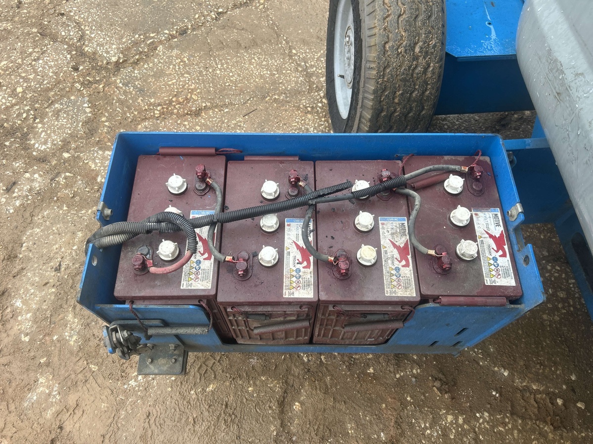 2016 Genie Z-45/25-17