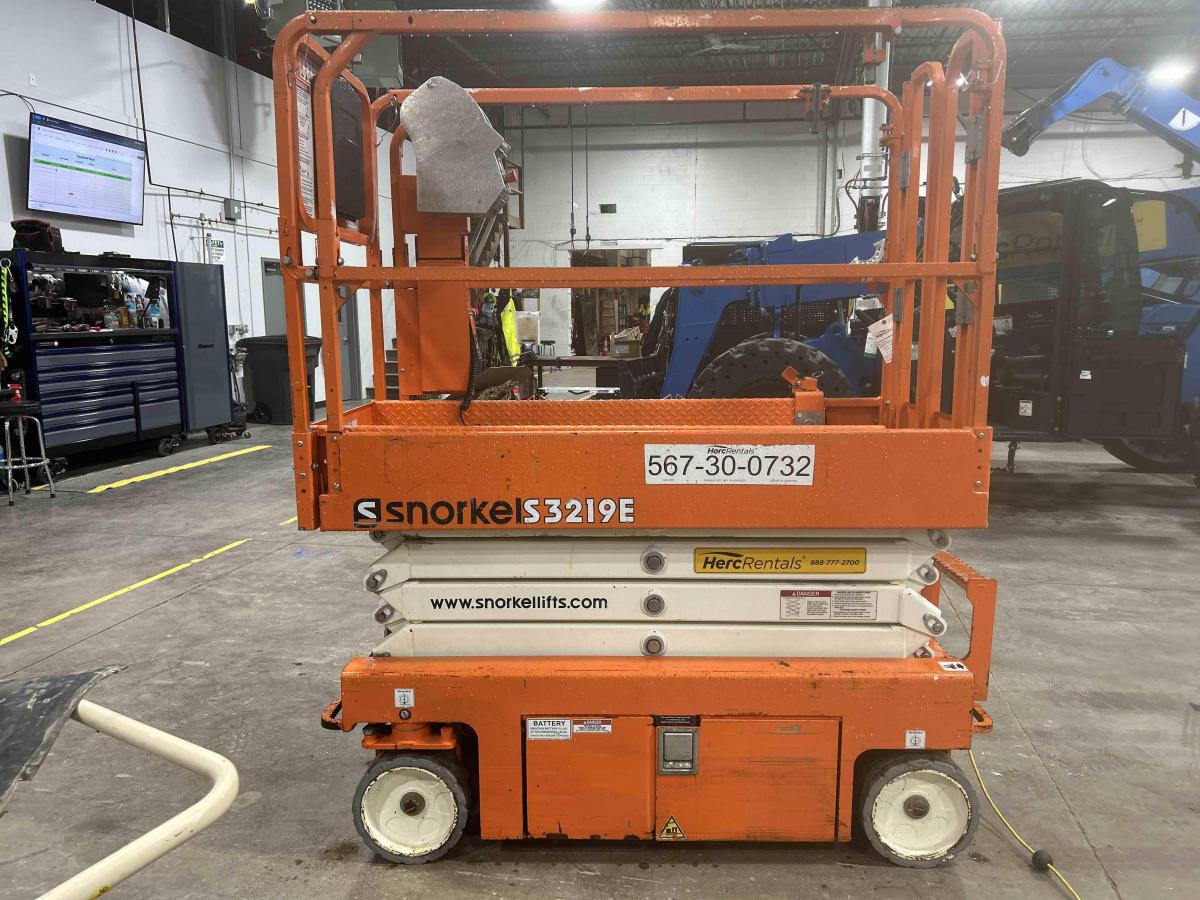 2021 Snorkel S3219E