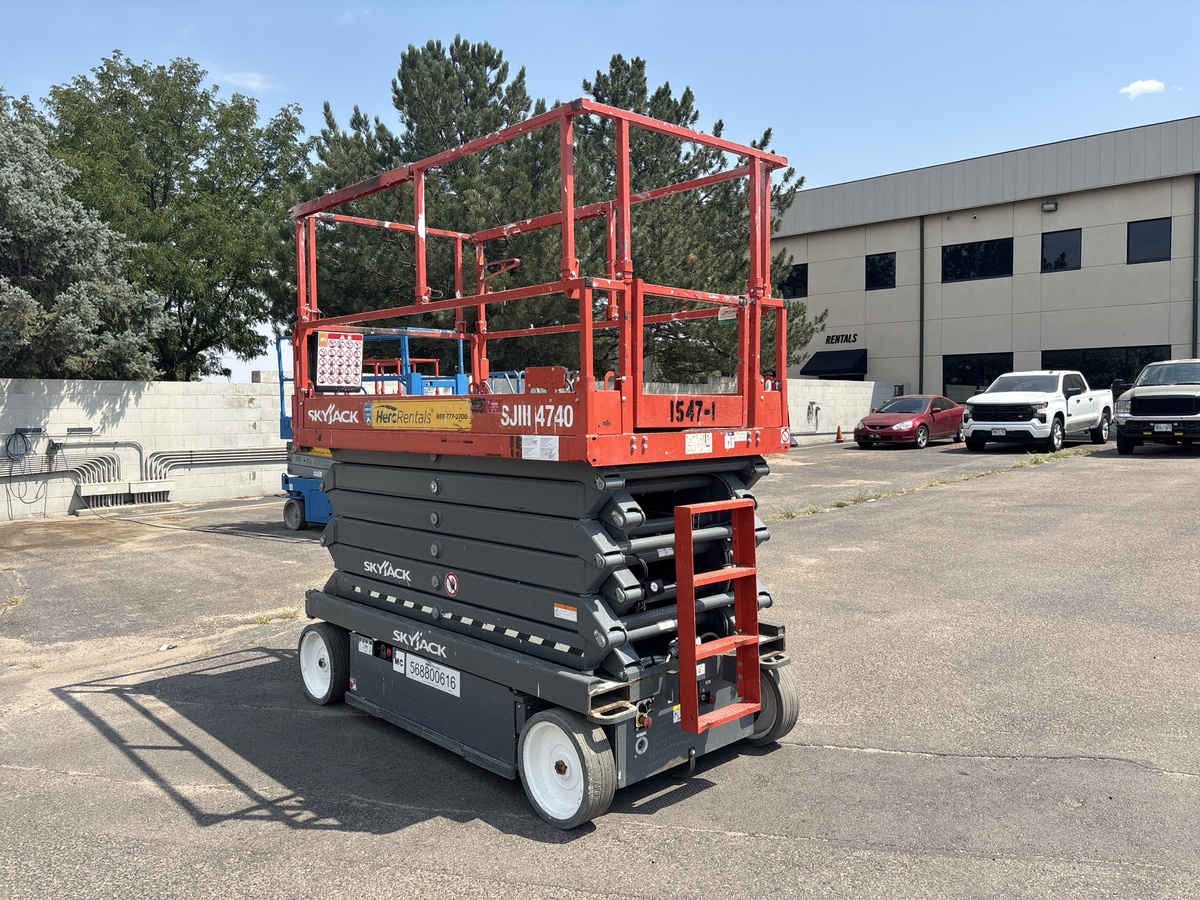 2020 Skyjack SJ4740-5