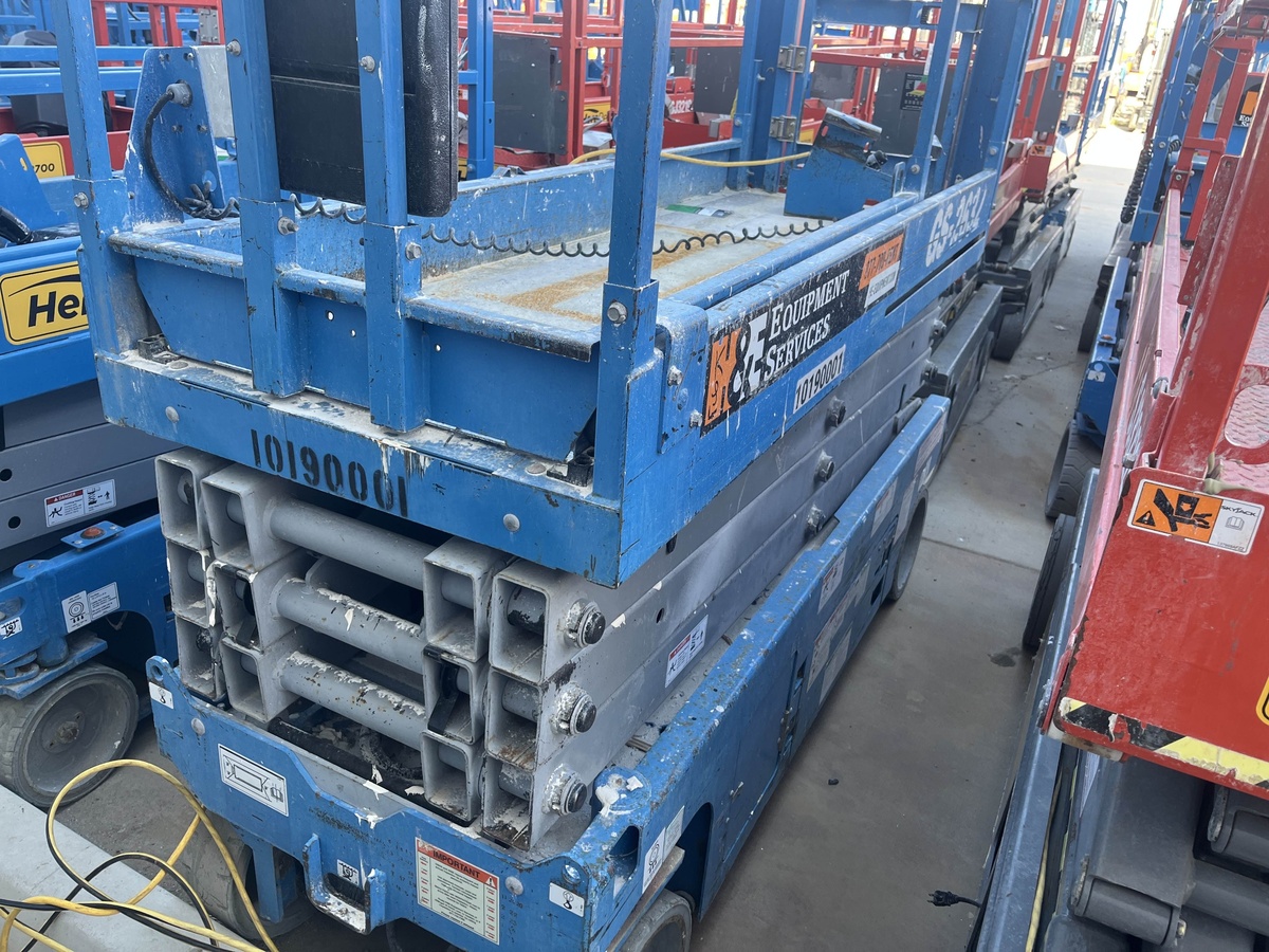2016 Genie GS-2632-5